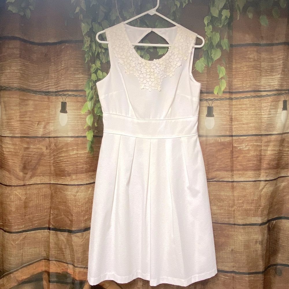 🦋EUC London Times Dress